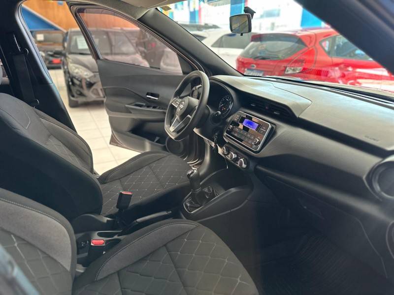 NISSAN - KICKS - 2019/2019 - Marrom - R$ 76.900,00