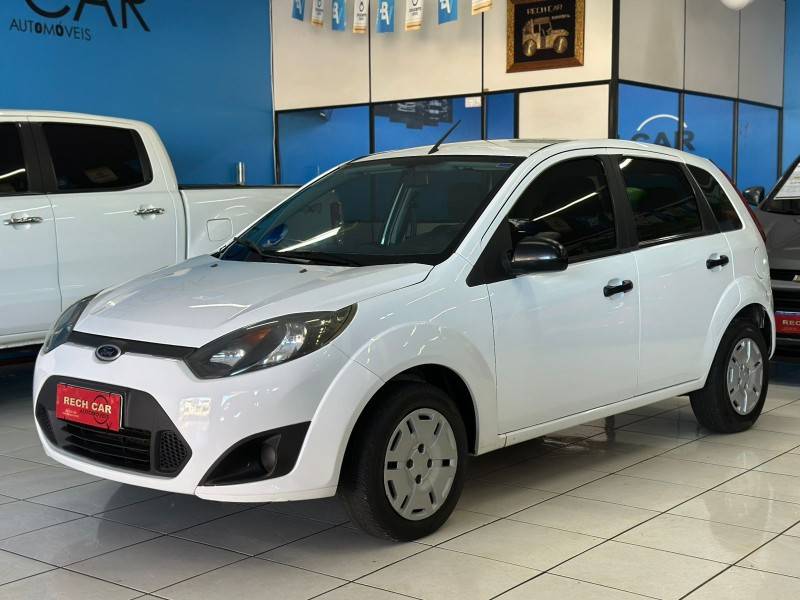 FORD - FIESTA - 2013/2013 - Branca - R$ 28.900,00