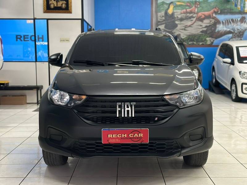 FIAT - STRADA - 2022/2022 - Cinza - R$ 71.900,00