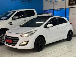 HYUNDAI - I30 - 2015/2015 - Branca - R$ 79.900,00