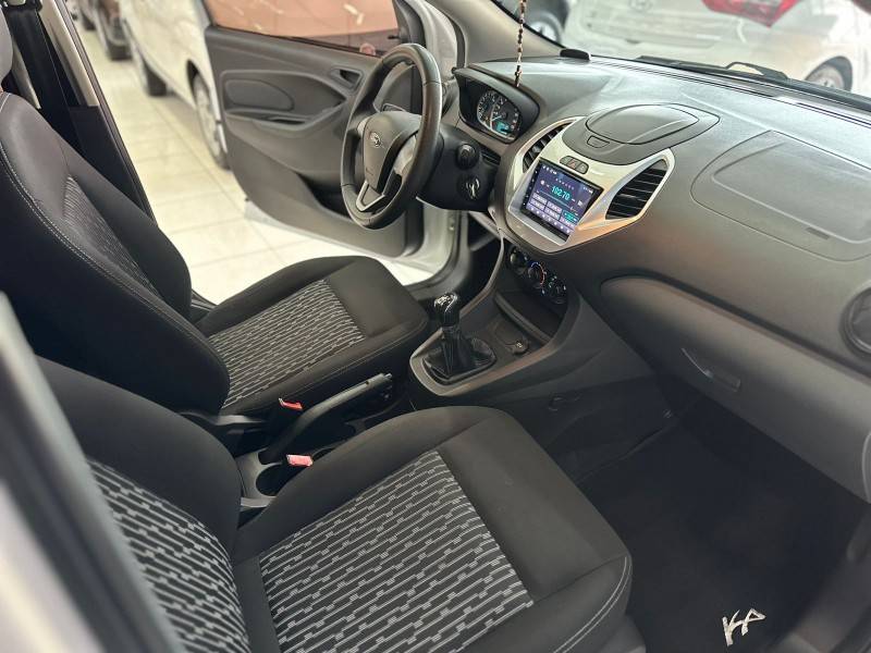 FORD - KA - 2018/2018 - Branca - R$ 42.900,00