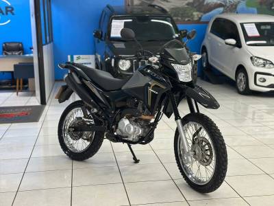 HONDA - NXR 160 - 2022/2022 - Preta - R$ 18.900,00