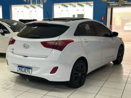 HYUNDAI - I30 - 2015/2015 - Branca - R$ 79.900,00