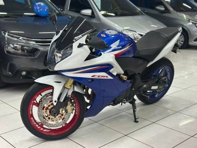 HONDA - CBR 600F - 2014/2014 - Azul - R$ 38.900,00