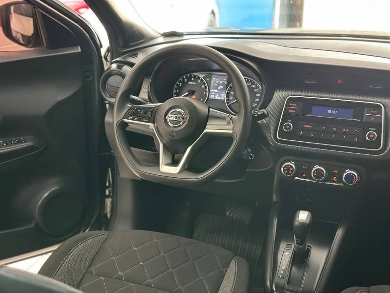 NISSAN - KICKS - 2019/2019 - Cinza - R$ 79.900,00