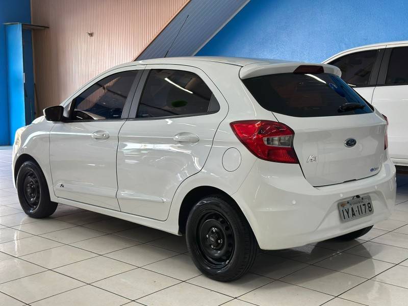 FORD - KA - 2018/2018 - Branca - R$ 42.900,00