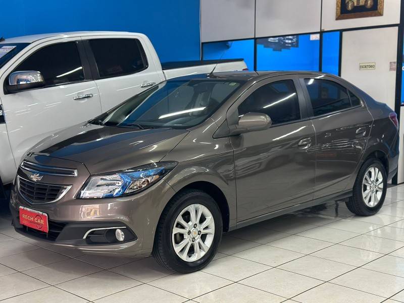 CHEVROLET - PRISMA - 2014/2014 - Cinza - R$ 53.900,00