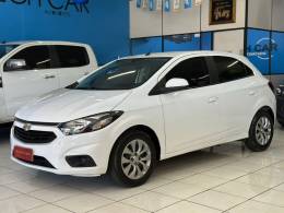 CHEVROLET - ONIX - 2018/2018 - Branca - R$ 57.900,00